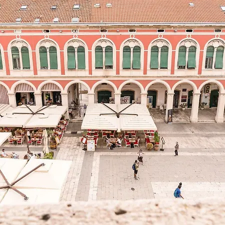 Apartament Loft At Republic Square *