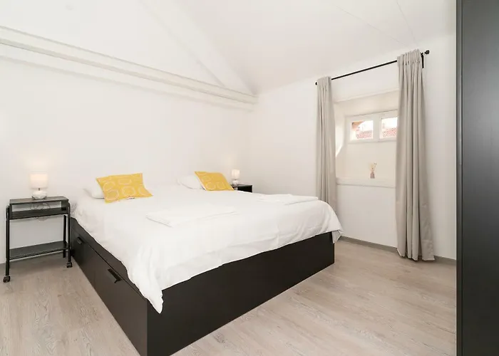 Loft At Republic Square