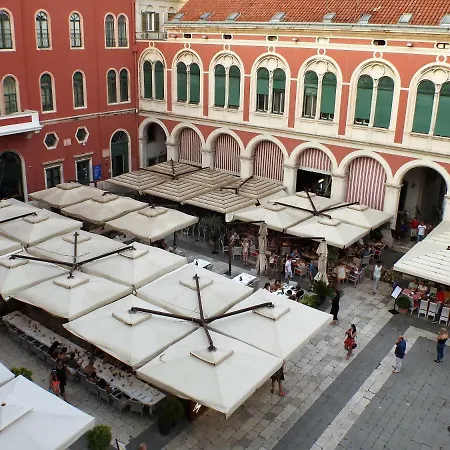 Daire Loft At Republic Square *